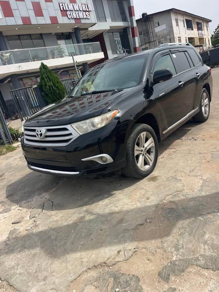 A picture of Toyota Highlander Limited 2012 Foreign used N14 900 000 00
