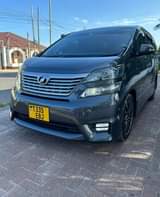 A picture of Toyota VELFIRE