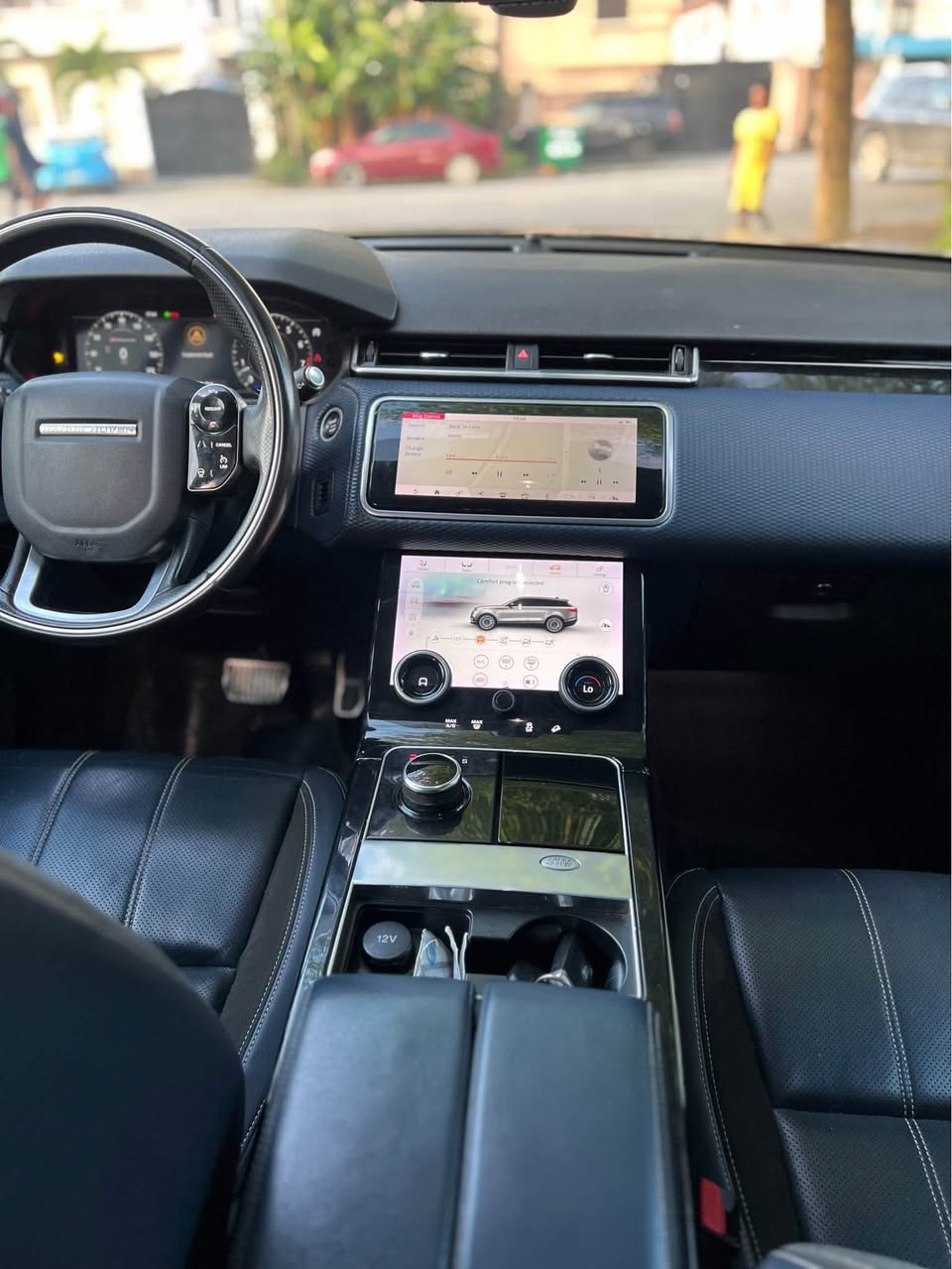 A picture of 2018 RANGE ROVER VELAR