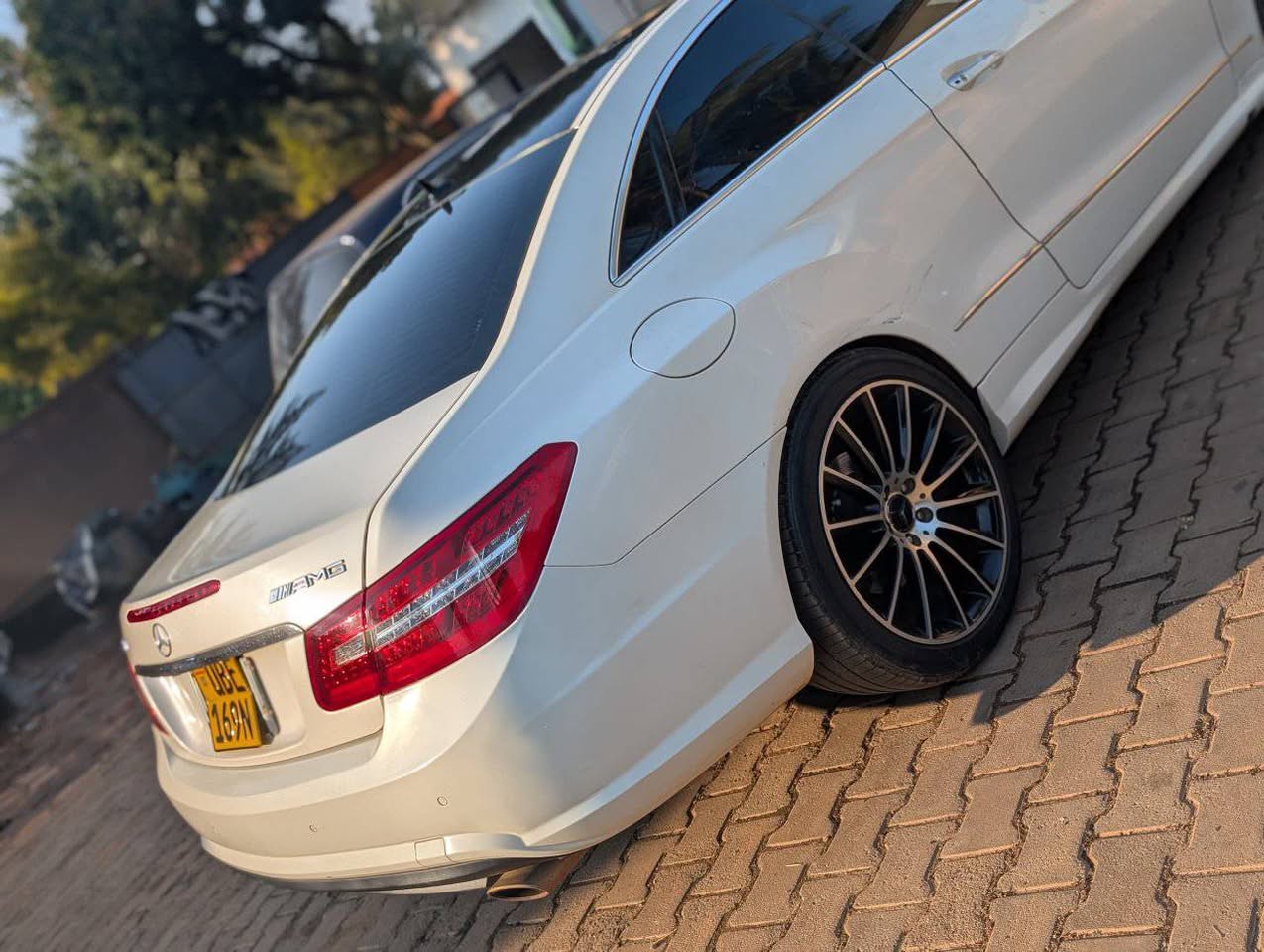 A picture of Benz