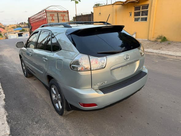 A picture of Rx330