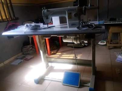 A picture of Sewing machine