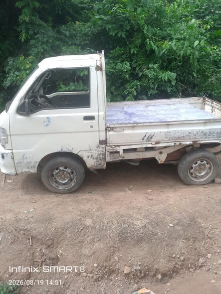 A picture of Mini bus