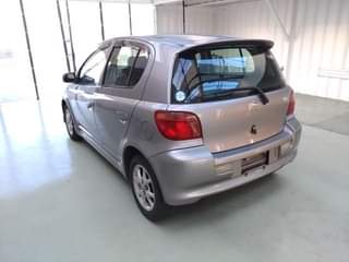 A picture of 2001 Toyota Vitz Hatchback