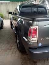 A picture of Mitsubishi Raider American