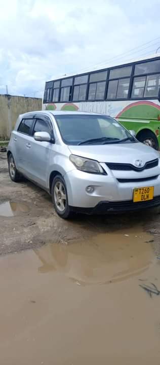 A picture of CAR