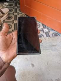 A picture of Google pixel 6 pro gb256 ram12 small line inside 0780431940