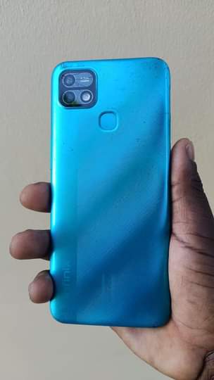 A picture of Inifinix hot.10i