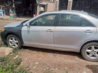 A picture of Used Toyota Camry 010