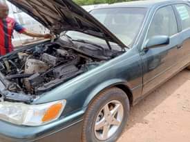 A picture of 2001 Toyota Camry
