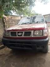 used nissan hardbody