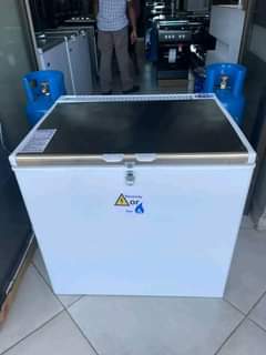 classifieds/fridges