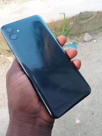 A picture of Samsung Galaxy a04e imenyooka mno gb32 ram3 net4g