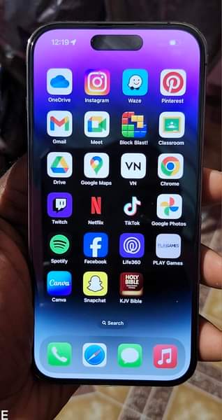 iPhone M.
