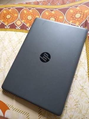 A picture of nauza PC hp kali kinoma haina tatizo lolote