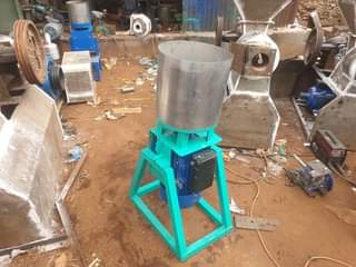 A picture of G Nut MACHINE WHATSAPP 0776961667