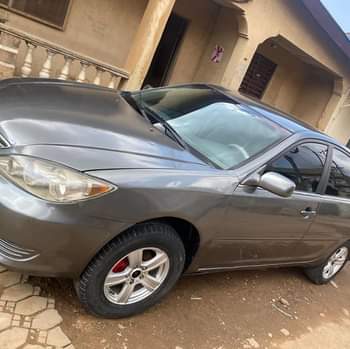 A picture of Toyota Camry 2006