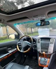 A picture of FOREIGN USED 2007 LEXUS RX350 Key remote entry Leather Interior