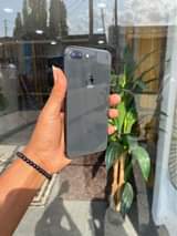 A picture of Iphone 8plus 64GB