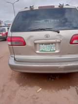 A picture of Toyota Sienna