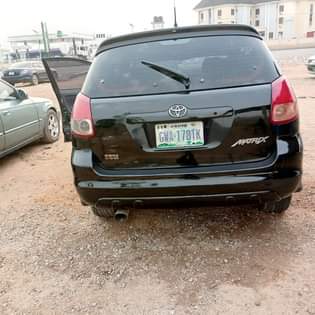 A picture of DISTRESS SALE NOW Extremely super sharp Toyota Matrix 04 Model