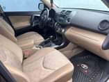 A picture of Toyota RAV4 2010 model
