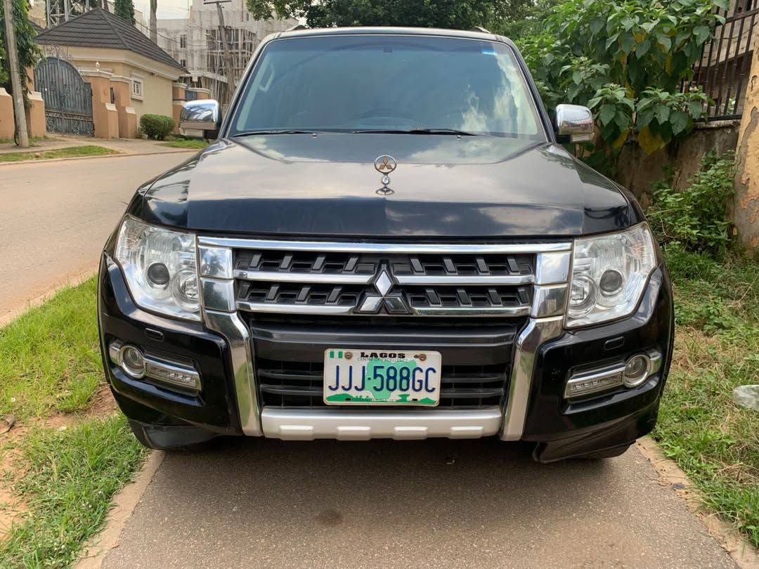 A picture of 2018 Mitsubishi Pajero For Cheap Sell