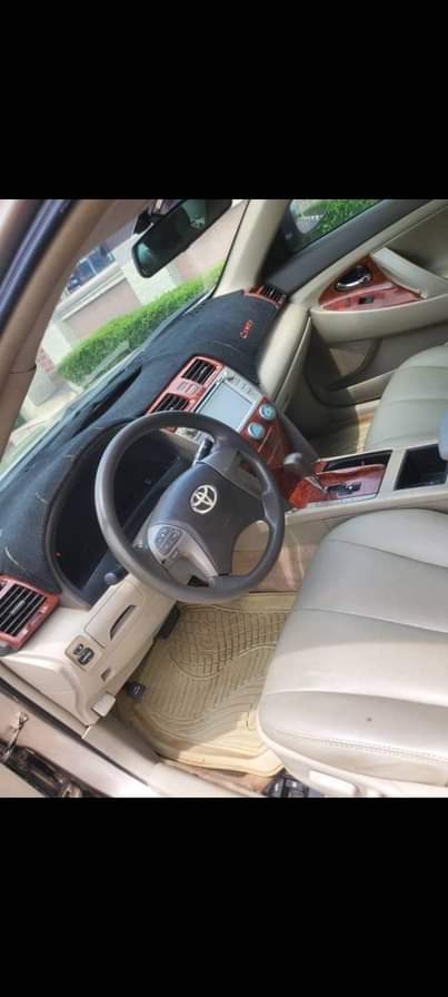 A picture of 2010 Toyota camry spider 2010