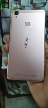 A picture of Vivo v3 max 180000 it has 32 gb 3 gb