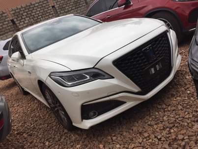toyota crown