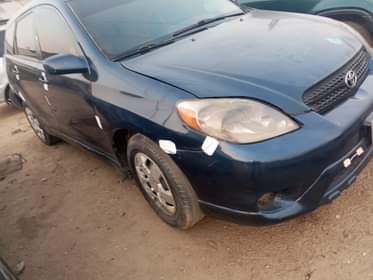 A picture of Toyota Matrix 2004 model 4 sale body needs little work