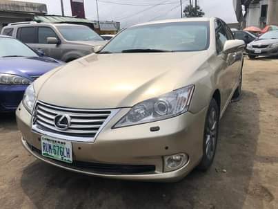 lexus