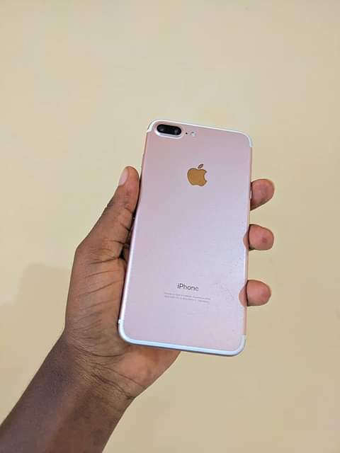 A picture of iPhone 7 plus 128GB