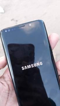 A picture of Samsung s9