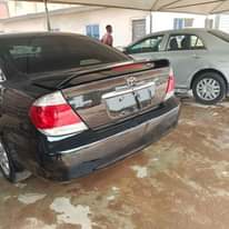 A picture of Toyota Camry 06 Nigeria used painted everything is working perfectly