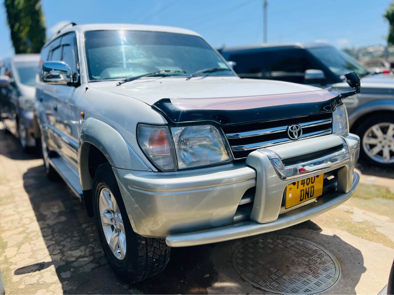 A picture of Landcruiser prado MCHAGA 