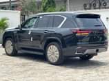 A picture of Lexus LX600 2022 brand new