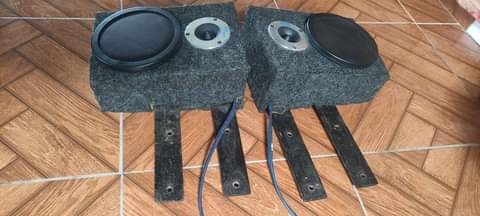 speakers