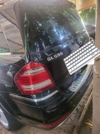 A picture of 2010 GL 550