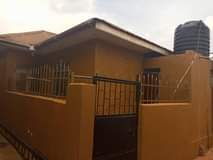 houses munyonyo
