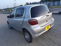 A picture of TOYOTA VITZ Price 4 5 million Mwanza Automaticl Engine safi
