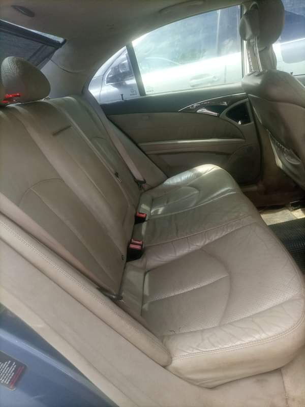 A picture of E 320 Mercedes 4 matic Benz Abs need attention Engine