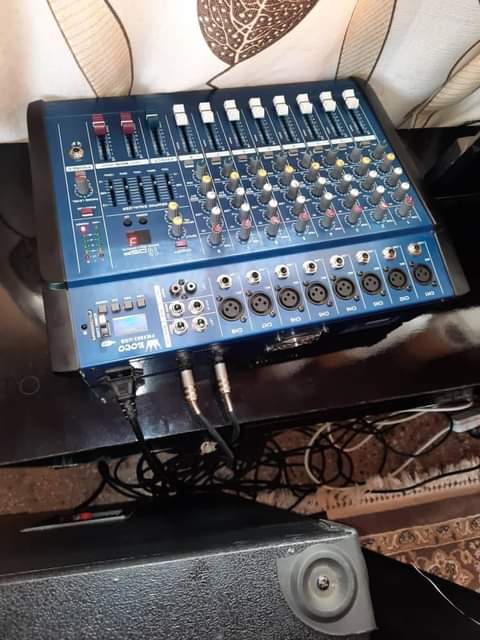 speakers