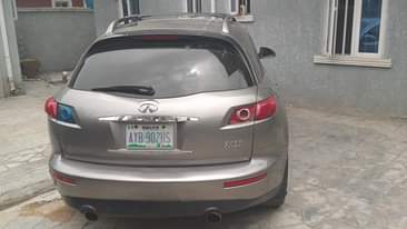 A picture of Infinity FX35 buy and drive