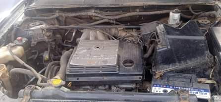 A picture of Neatly Used 2003 highlander first body V6 engine