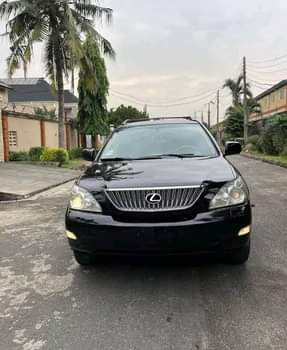 A picture of FOREIGN USED 2007 LEXUS RX350 Key remote entry Leather Interior