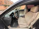 A picture of 2009 Nissian Rogue SUV 4plug
