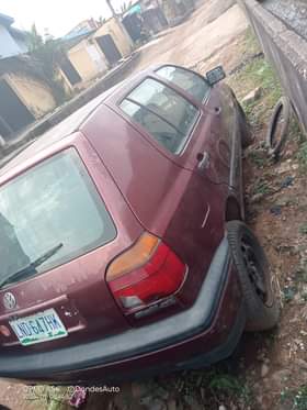 A picture of Pure firstbody pan Golf 3 untouched Engine and gear automatic