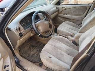 A picture of 2000 Toyota Corolla