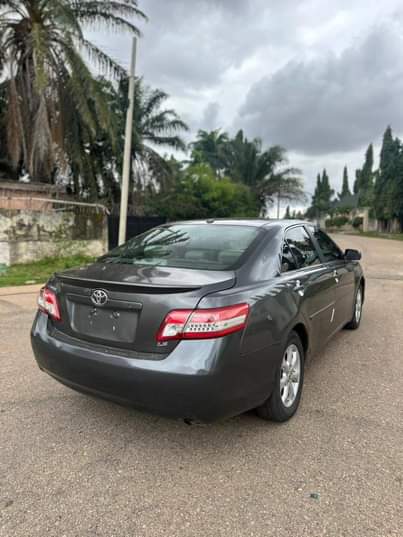 A picture of FOR SALE BELGIUM STANDARD EXTREMELY CLEAN USED TOYOTA CAMRY LE